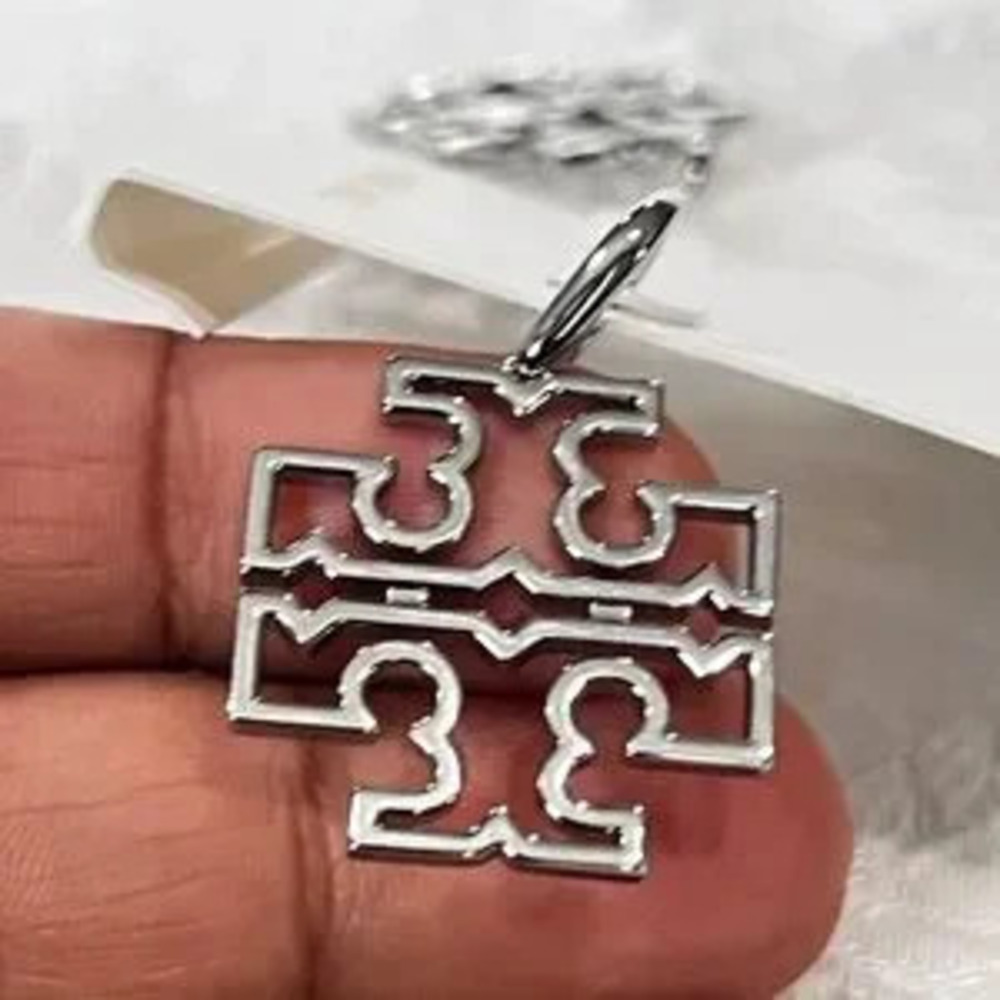 TORY BURCH Roxanne Chain‎ Bracelet - Picture 9 of 10
